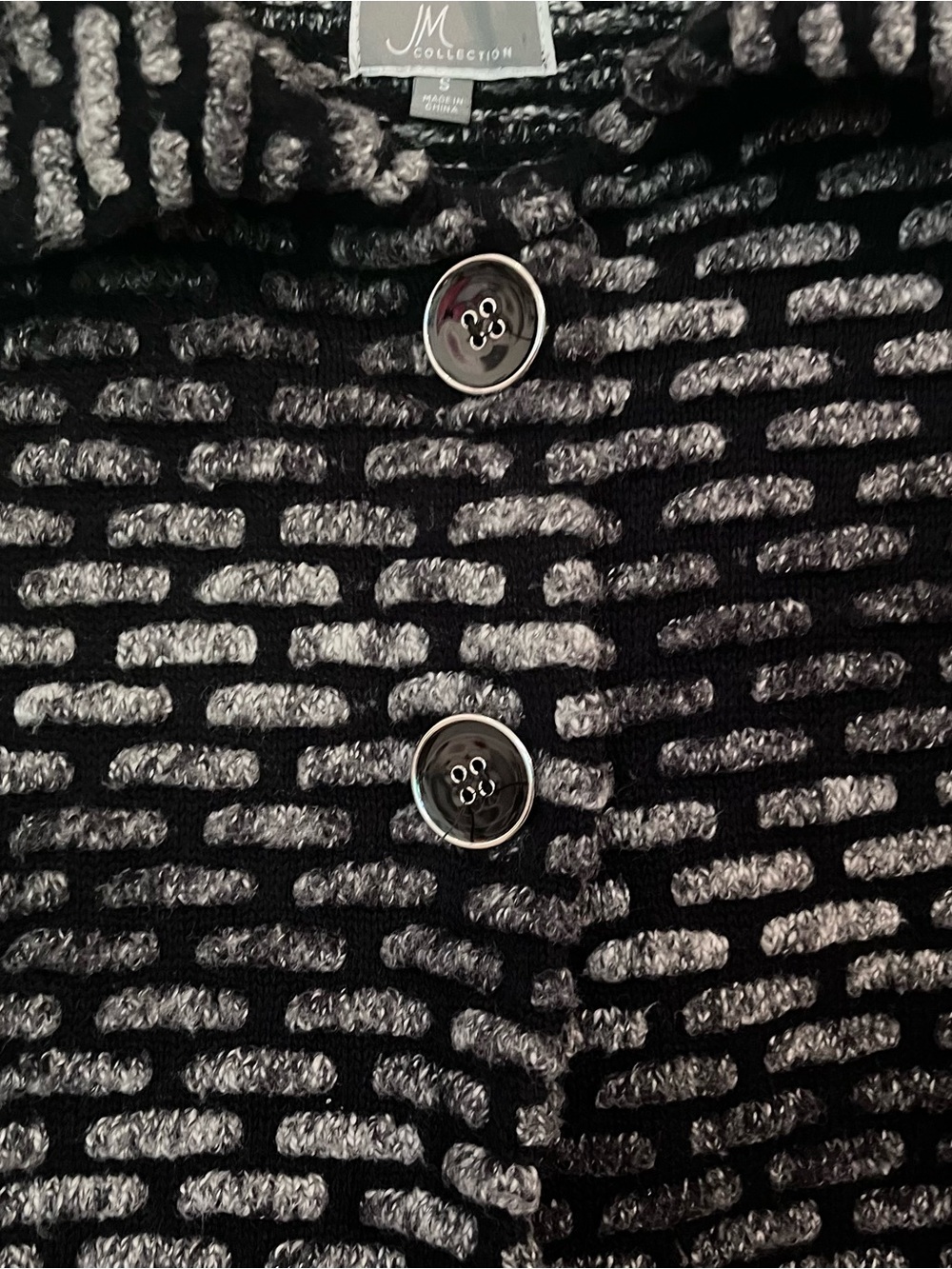 JM Collection Textured Knit Cardigan - Picture 3 of 11